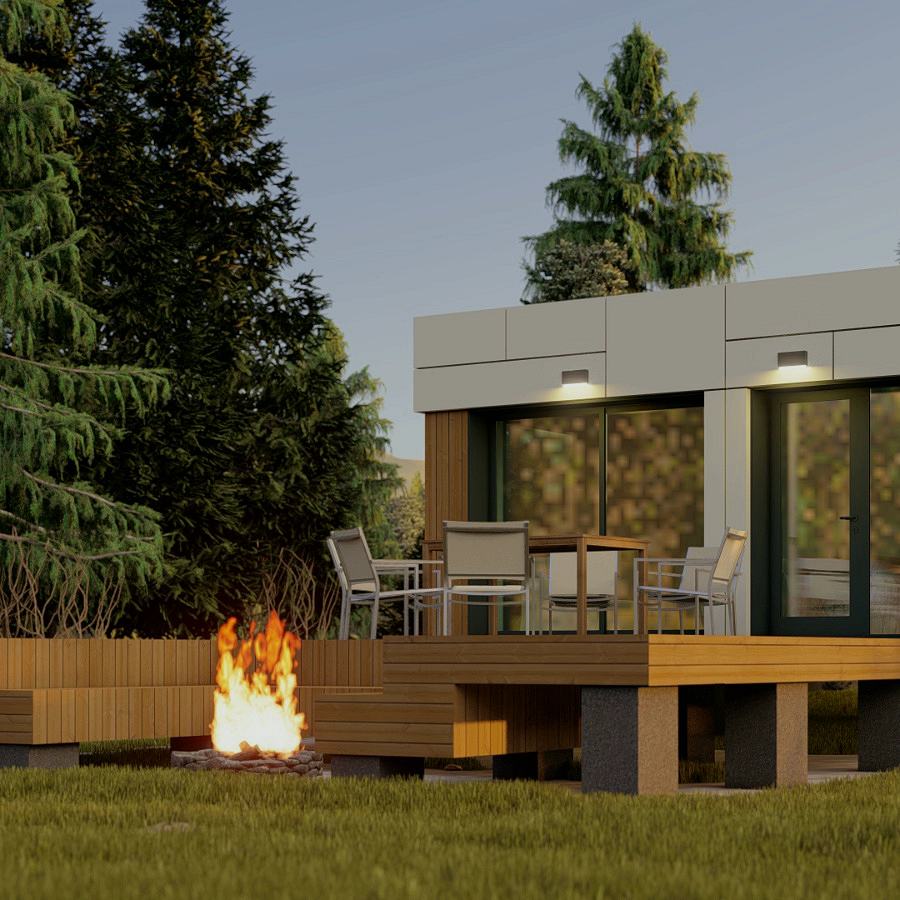 Ein modernes Modulhaus mit einer großzügigen Holzterrasse, stilvollen Außenmöbeln und einer integrierten Feuerstelle. Die Flammen der Feuerstelle sorgen für eine warme Atmosphäre, während das Haus von modernen Außenleuchten beleuchtet wird. Im Hintergrund befinden sich hohe, grüne Bäume.